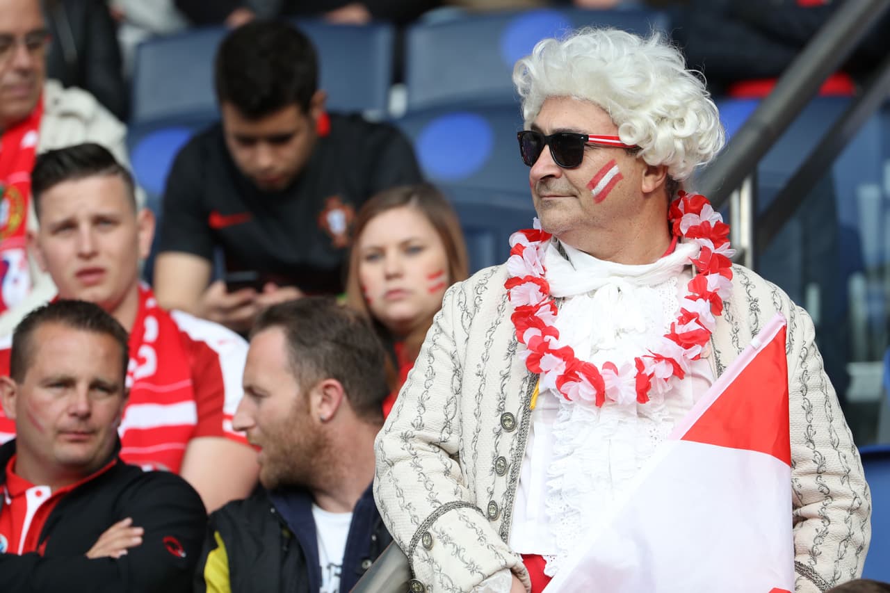Los partidos entre Bélgica vs. Irlanda, Islandia vs. Hugría y Portugal vs. Austria tuvieron un ambiente digno de una revisada visual que a continuación te presentamos.