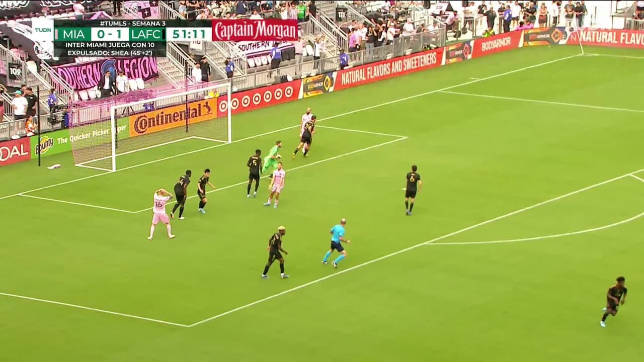 ¡TIRO ATAJADO! disparo por Robert Taylor.