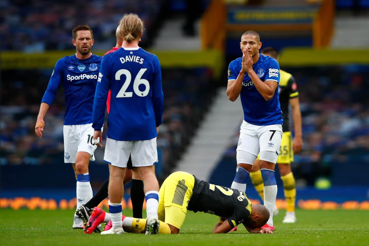 Los de Carlo Ancelotti logran empatar el encuntro al final del primer tiempo, pero no les alcanzó para quedarse con los tres puntos y empatan a unos con el Southampton.