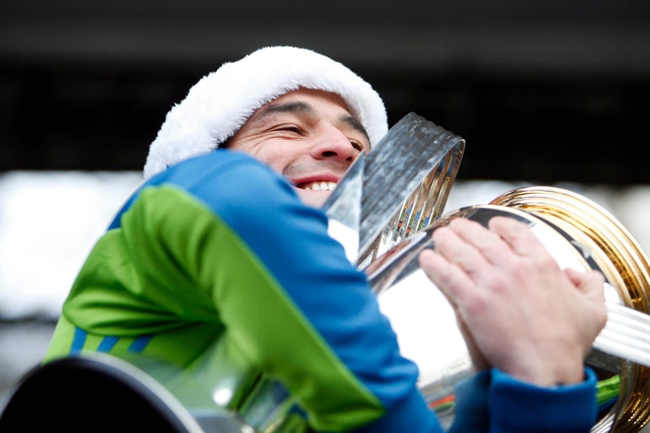 El uruguayo anotó cuatro goles en la victoriosa postemporada de los Sounders, quienes levantaron el título por primera vez.