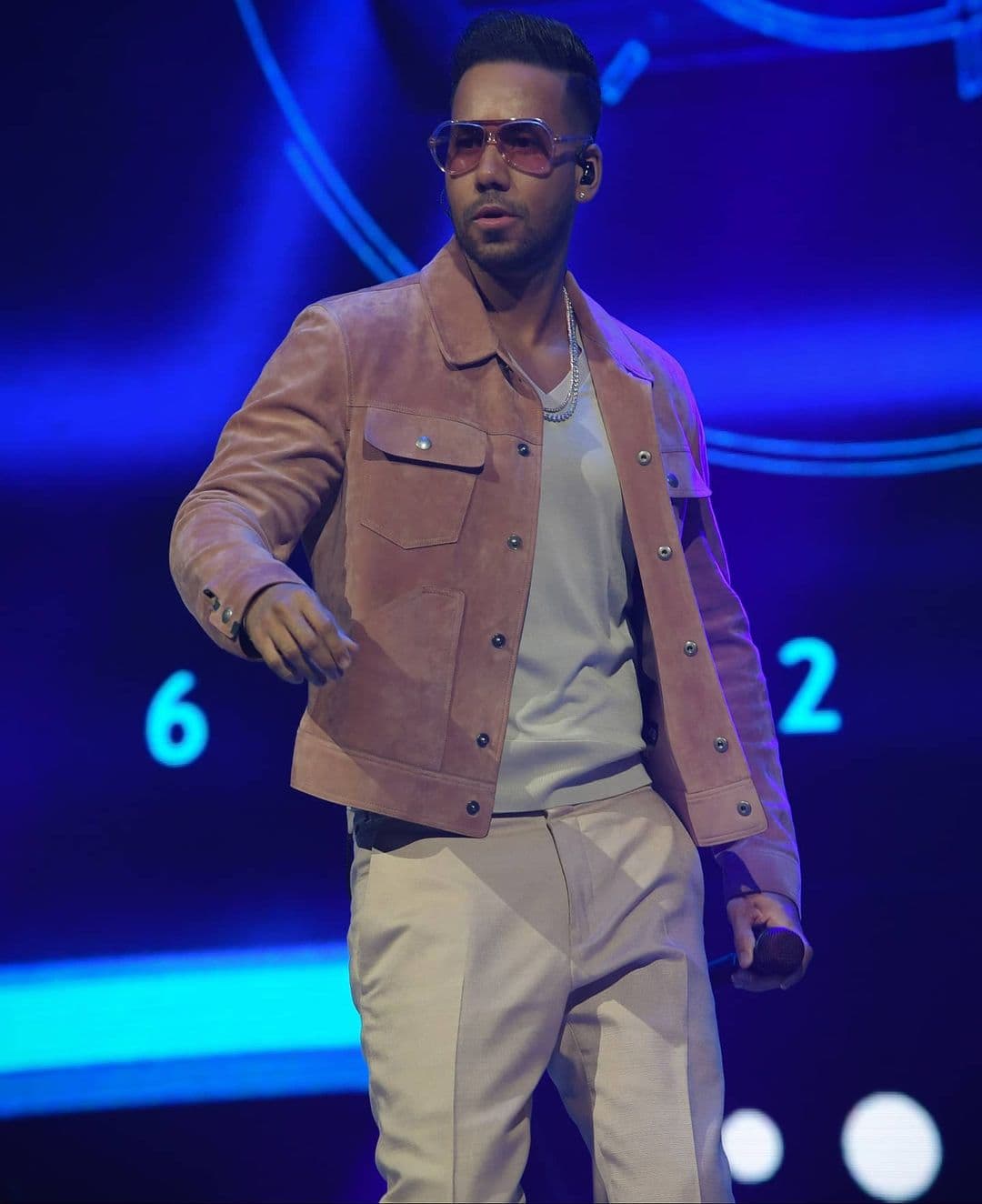 Álbum tropical del año | Utopía de Romeo Santos