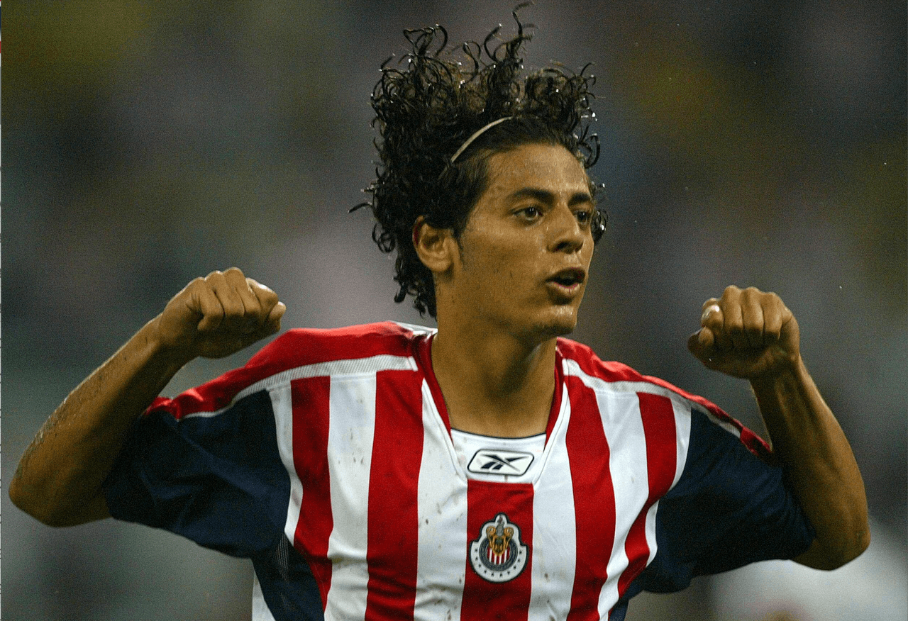 El hermano de Carlos Vela se retira del futbol