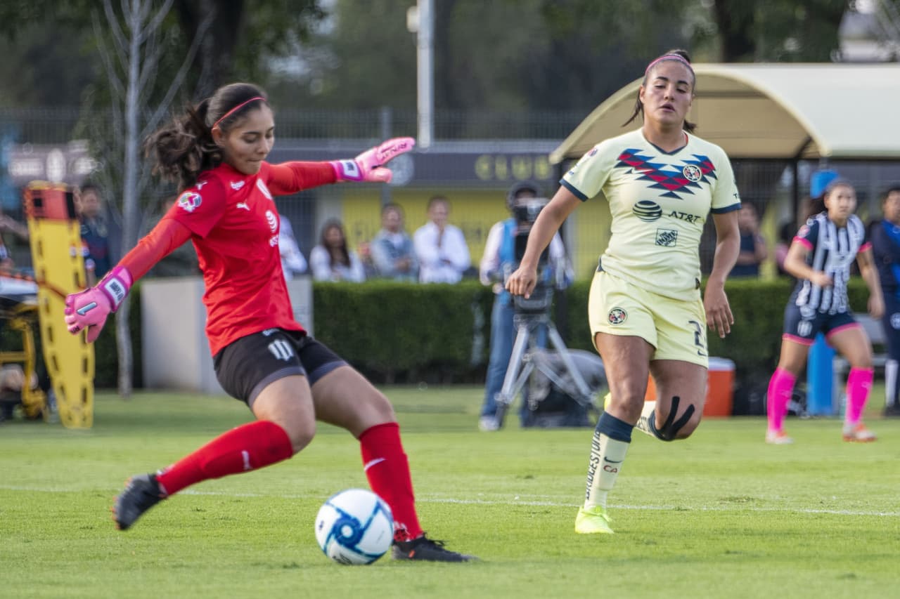 Con goles de Aylin Avilez y Marcela Valera, Monterrey rescata el empate luego de ir abajo en el marcor 2-0.