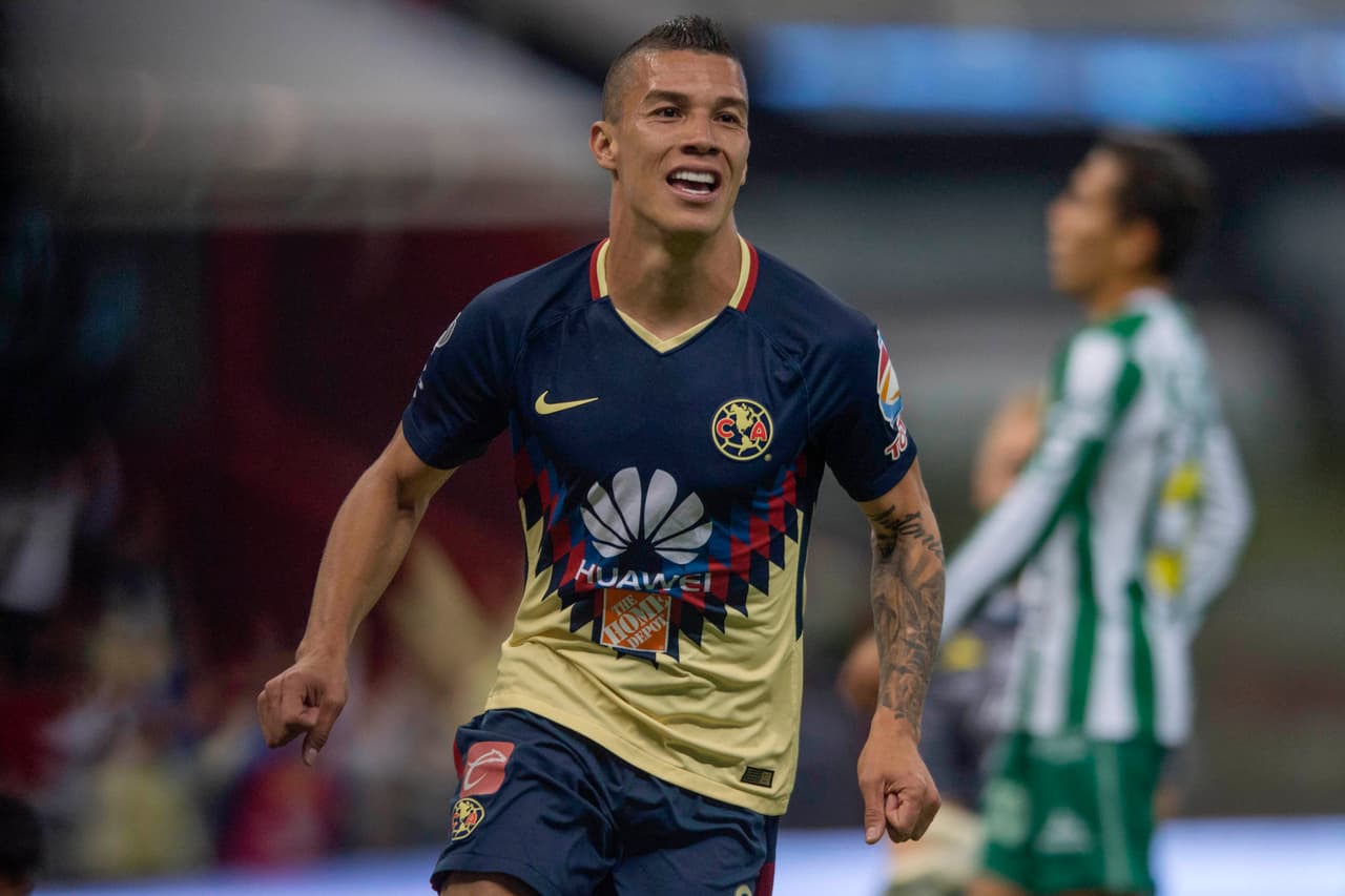 <b>América - Matheus Uribe </b>(Colombia)