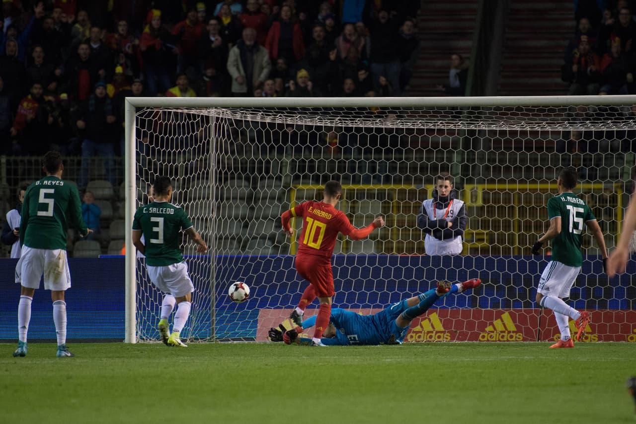 Sin embargo, al minuto 17 un gol de Eden Hazard puso a Bélgica arriba en el marcador.