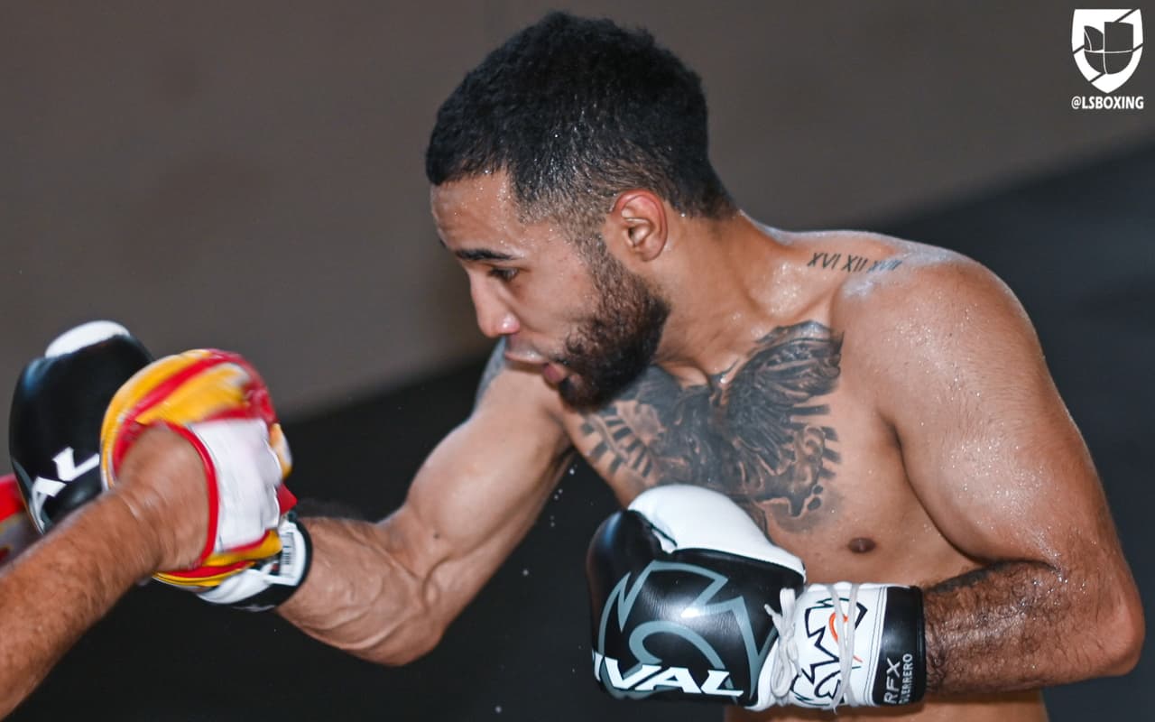 Luis 'Pantera' Nery promete ser el próximo gran campeón mexicano y planea atraer los reflectores en la cartelera protagonizada por Manny Pacquiao, su ídolo, y Keith Thurman.