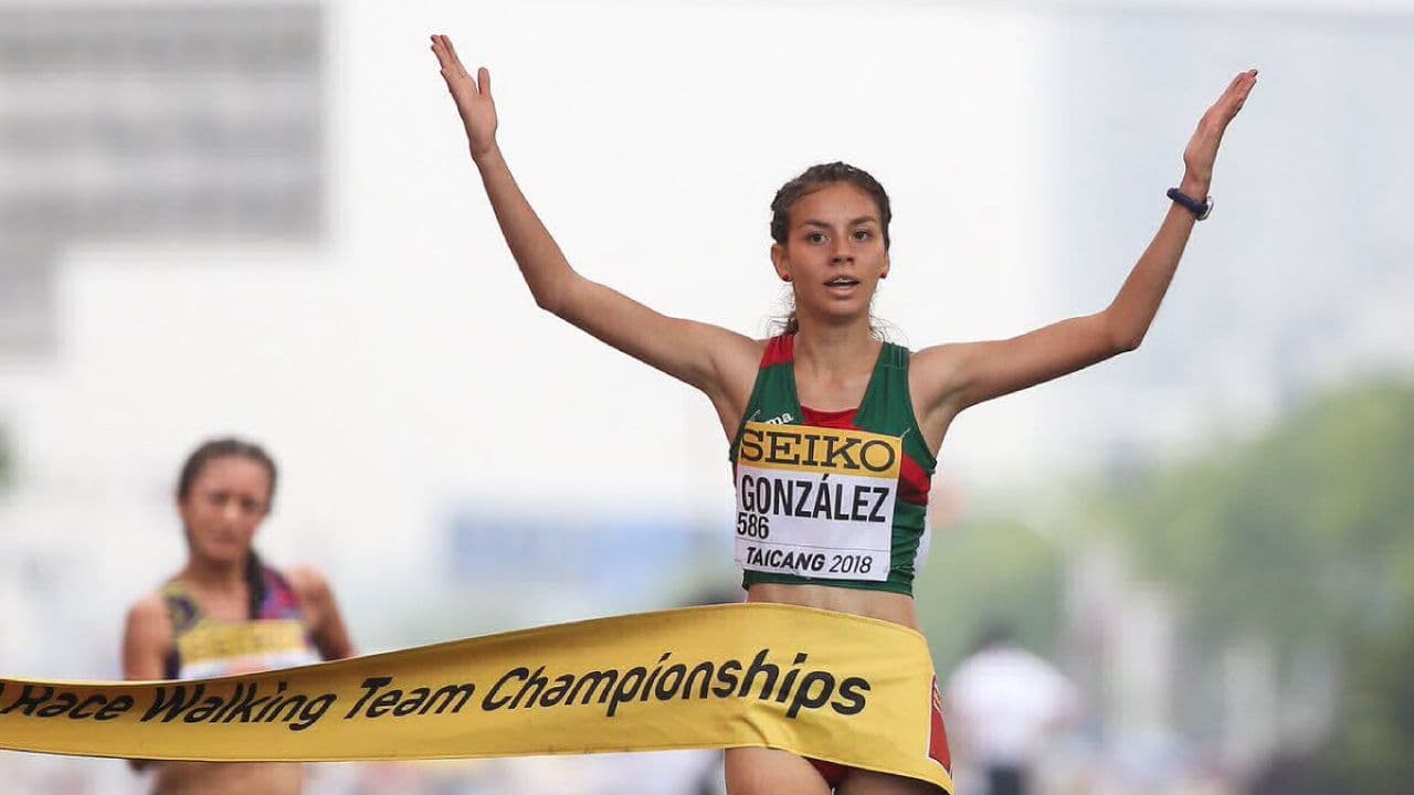 Alegna González es la nueva monarca de la Copa Mundial en la categoría juvenil.