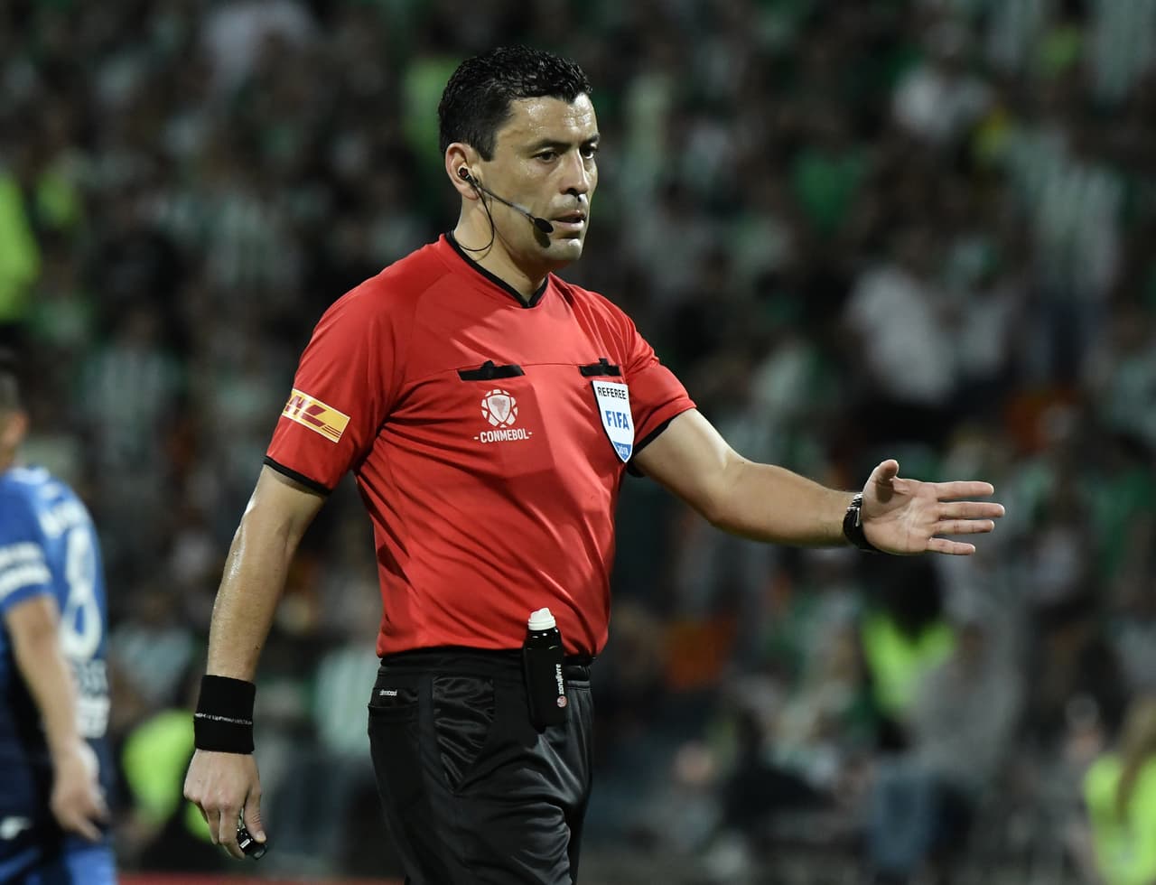 Ya pitó la semifinal de la Libertadores en la mítica Bombonera.