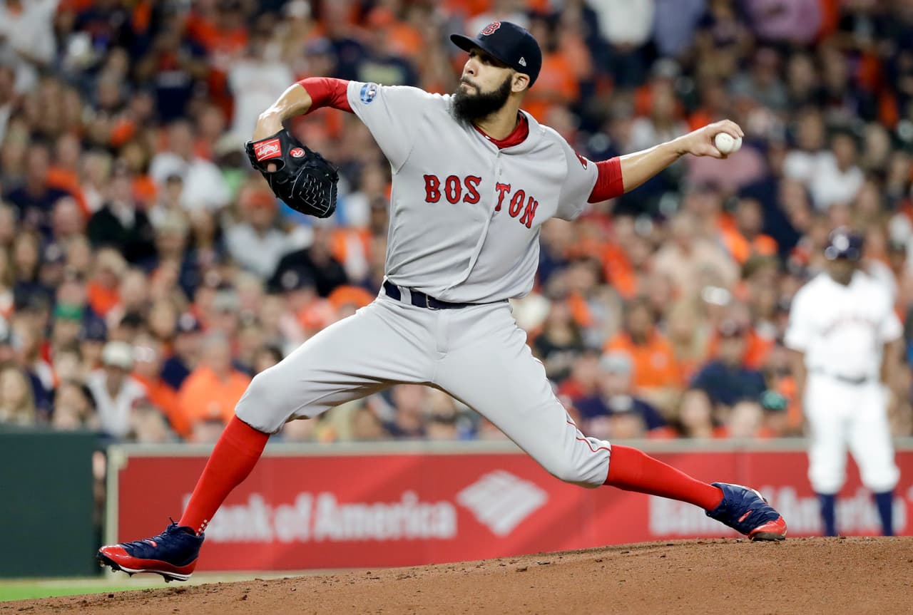 David Price mostró velocidad y comando de sus lanzamientos en la segunda entrada. El zurdo abridor de Boston toleró un hit a Yulieski Gurriel pero luego dominó a los tres siguientes.