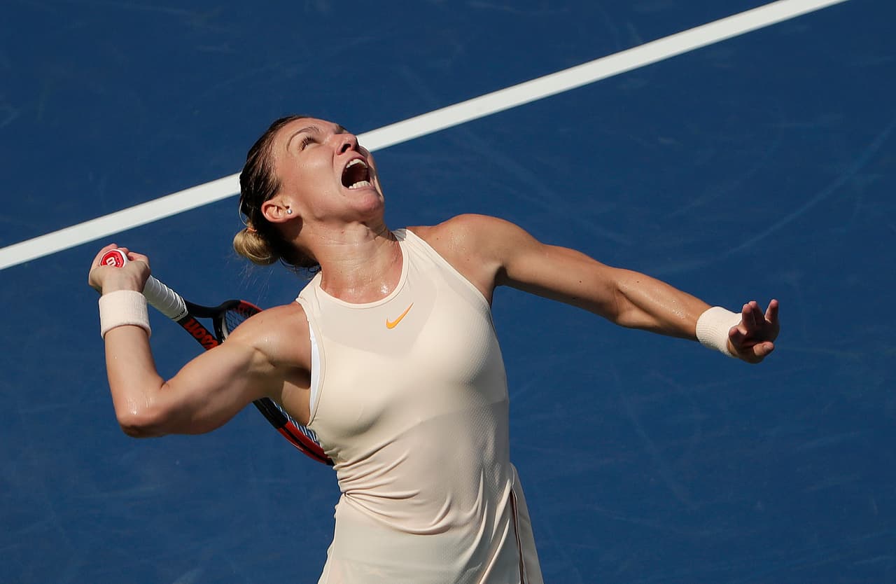 Halep llegaba como una de las favoritas a luchar por el título y había declarado la pasada semana que estaba lista para jugar su mejor tenis y que se sentía muy "cómoda" y sin presión.