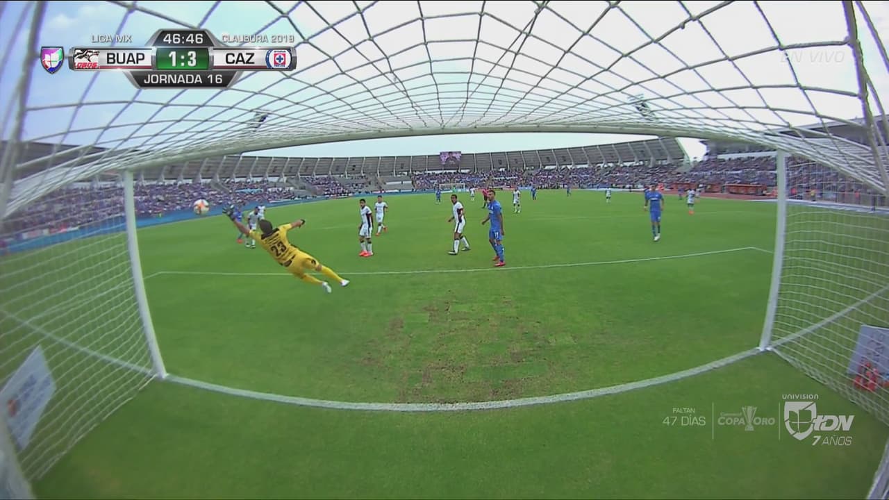 Cruz Azul aumenta la ventaja 1-3 por conducto de Roberto Alvarado