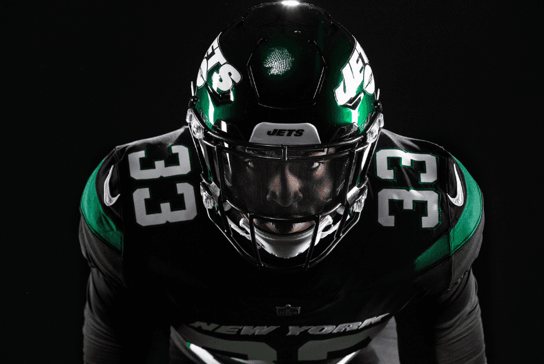 Estos fueron los deslumbrantes uniformes, cascos y colores que anunciaron los New York Jets para la temporada 2019 de la NFL. Se ven increíbles.