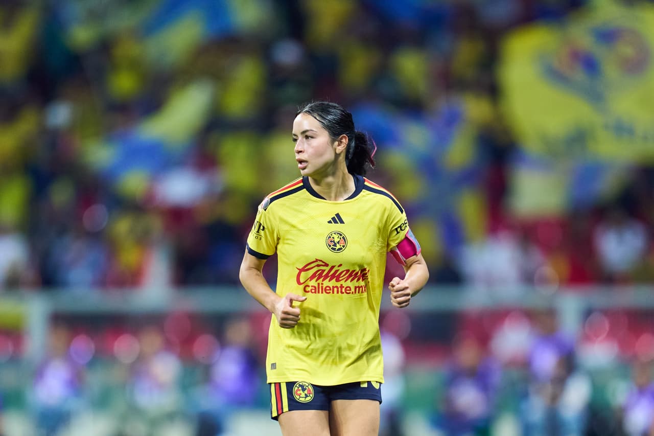 ¡Histórico! Revelan lugar de Scarlett Camberos en lista del Balón de Oro
