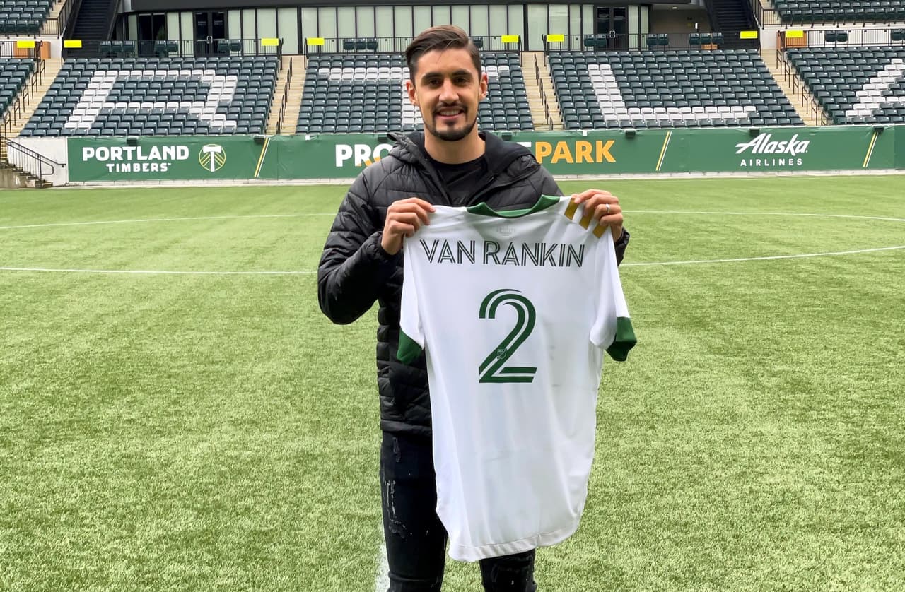Van Rankin deja Chivas y jugará con Portland Timbers de MLS
