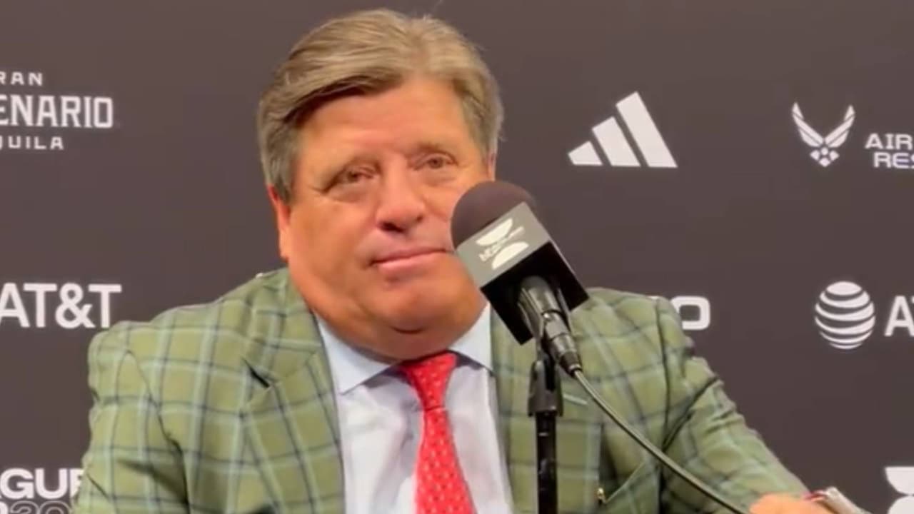 Miguel Herrera explota contra el arbitraje: “Éste no viene a pitar derecho”