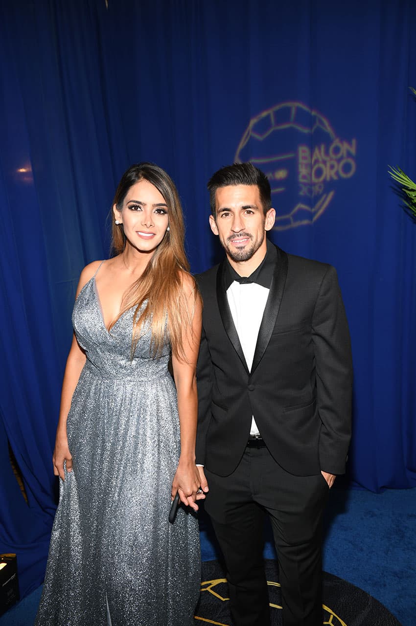 Los invitados especiales brillaron con luz propia en la alfombra azul del Balón de Oro 2019 de la Liga MX celebrado este sábado en Los Ángeles.