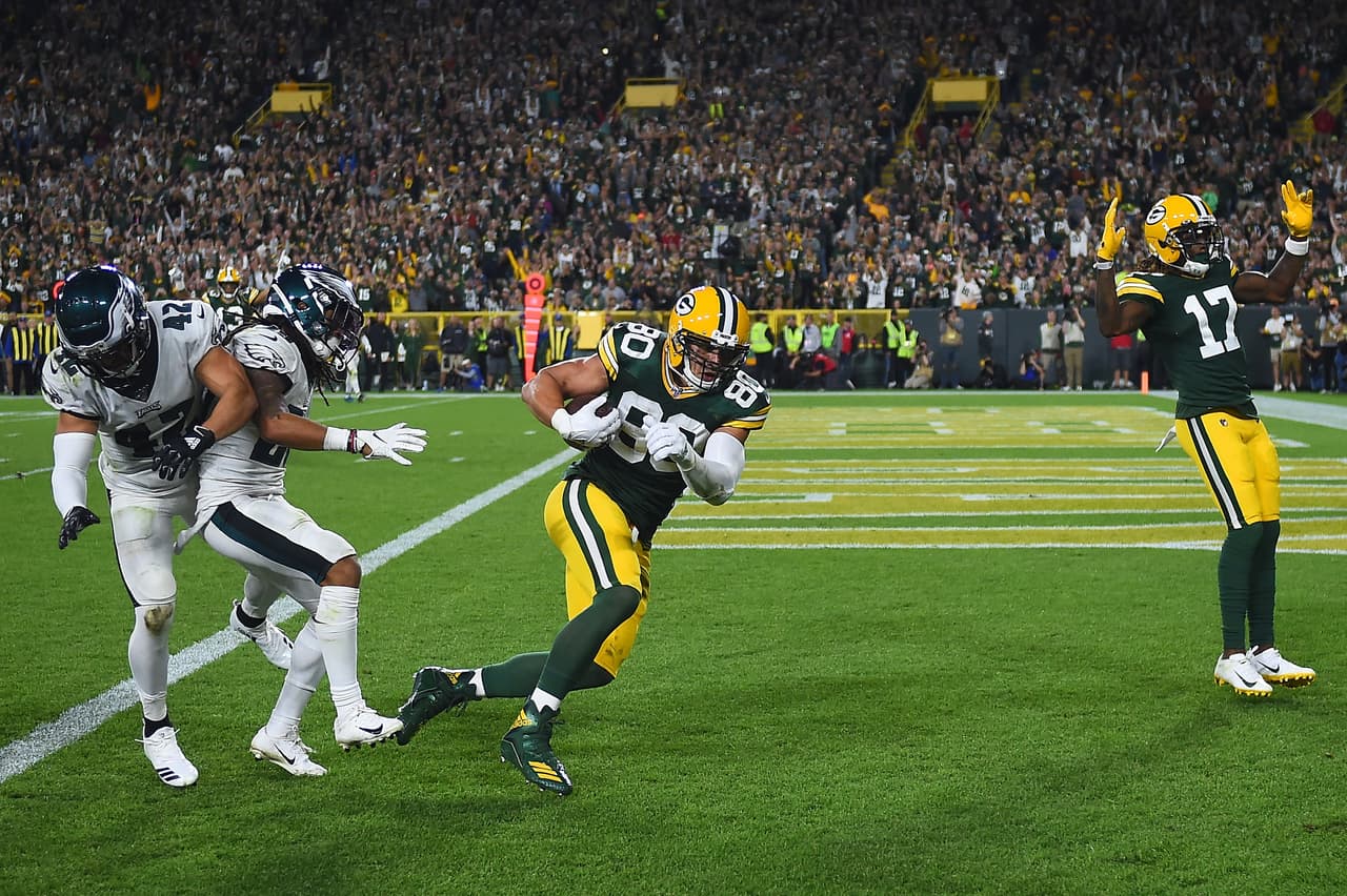 Se acabó la buena racha de los Gren Bay Packers, Philadelphia Eagles ganan 34-27 en un juego accidentado y marcado por las lesiones.