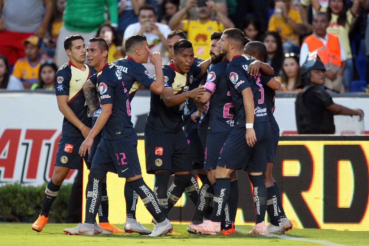 América había tomado la ventaja desde el minuto 10 cuando el defensor paraguayo Bruno Valdéz anotó dentro del área el 1-0.