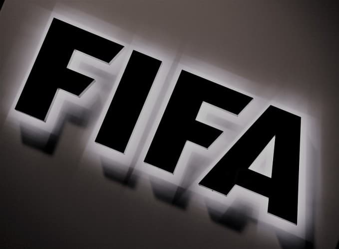 La FIFA aprobará los cinco cambios por partido

