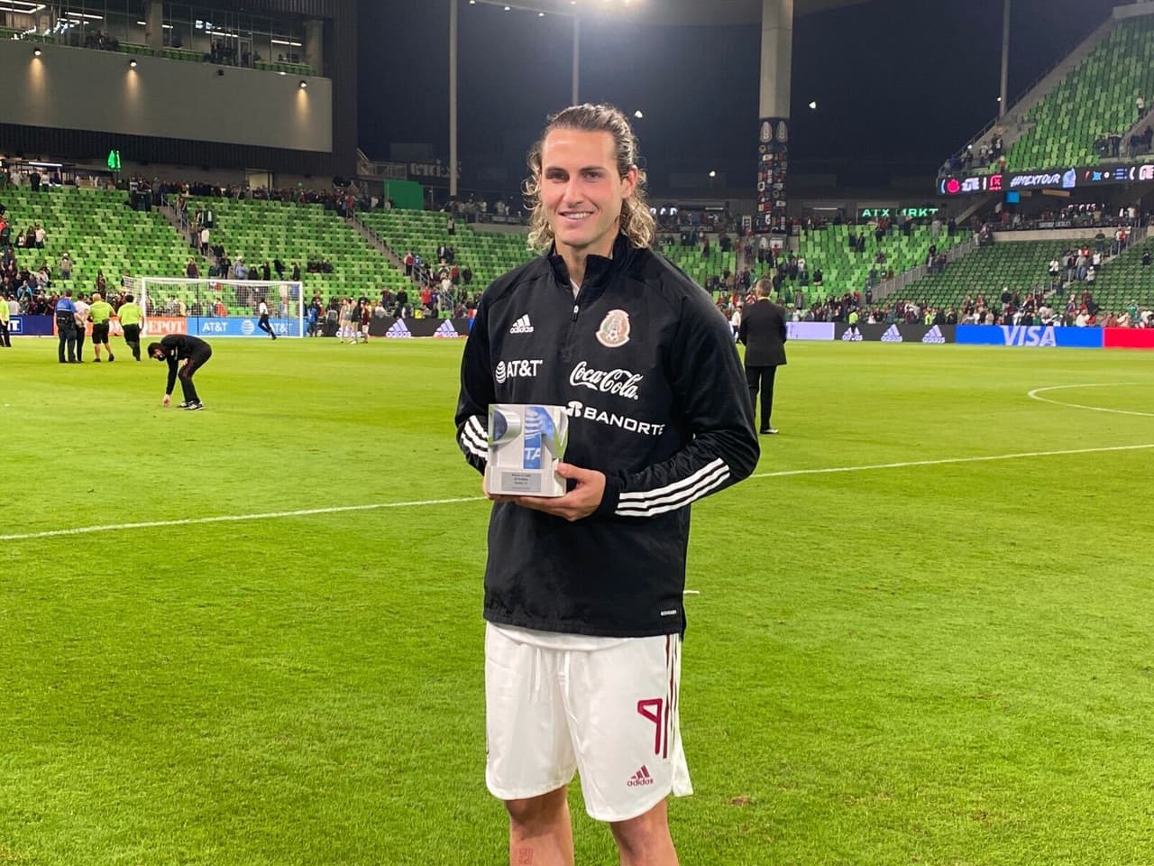 Santi Giménez y Acevedo cumplen un sueño con la Selección Mexicana