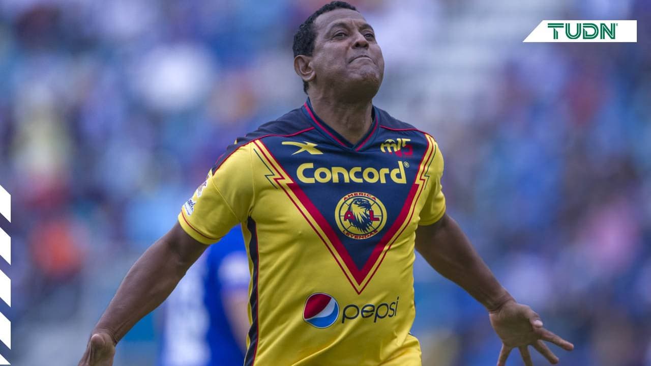 Antonio Carlos 'Negro' Santos es activo en redes sociales.