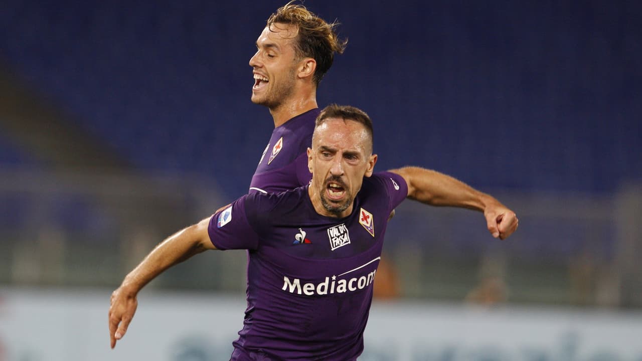 Roban a Franck Ribéry y amenaza con irse de la Fiorentina