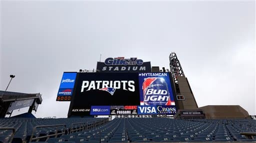 Los equipos deportivos de la ciudad son: New England Patrios y el New England Revolution.