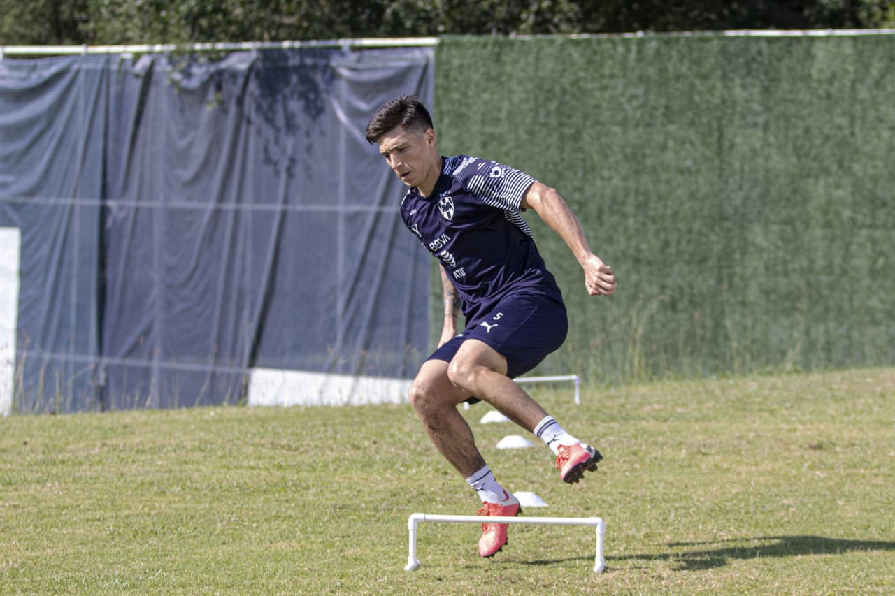 Kranevitter acepta que pasó momentos incómodos en Rayados