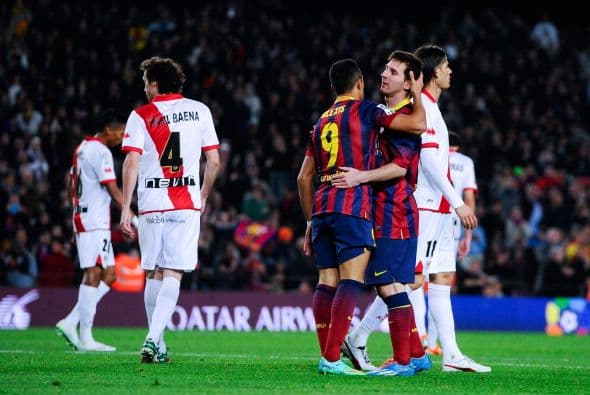 Saludo entre los goleadores.