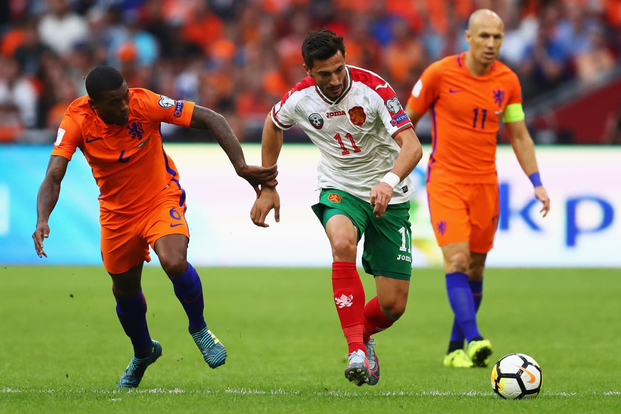 Los búlgaros venderían cara su derrota, pese a que en los primeros minutos no lograban acomodarse en el terreno de juego.