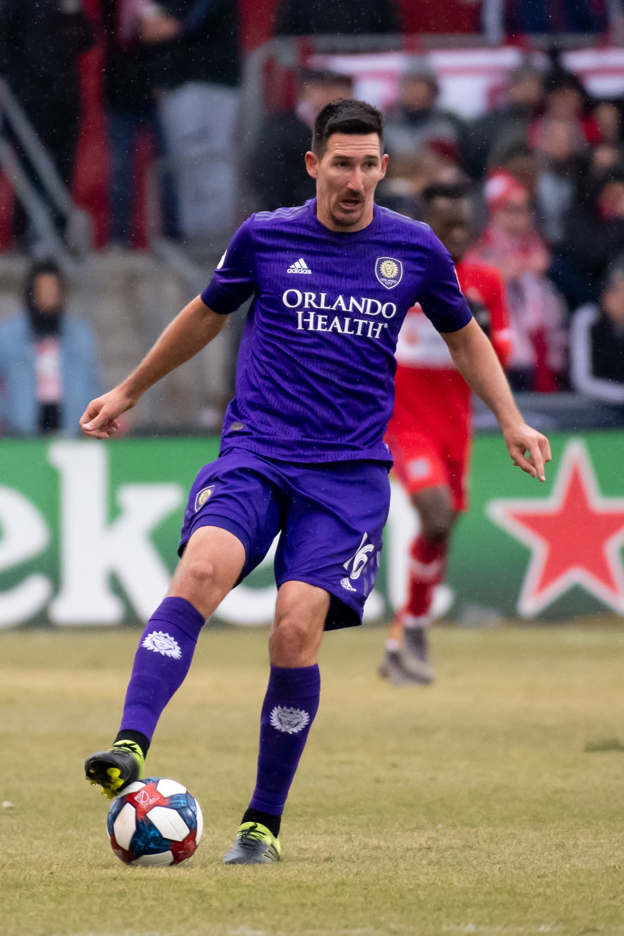 La ley del ex. Sacha Kljestan marcó el tanto solitario de Orlando City, que se impuso a domicilio a New York Red Bulls y logró su primer triunfo del año.