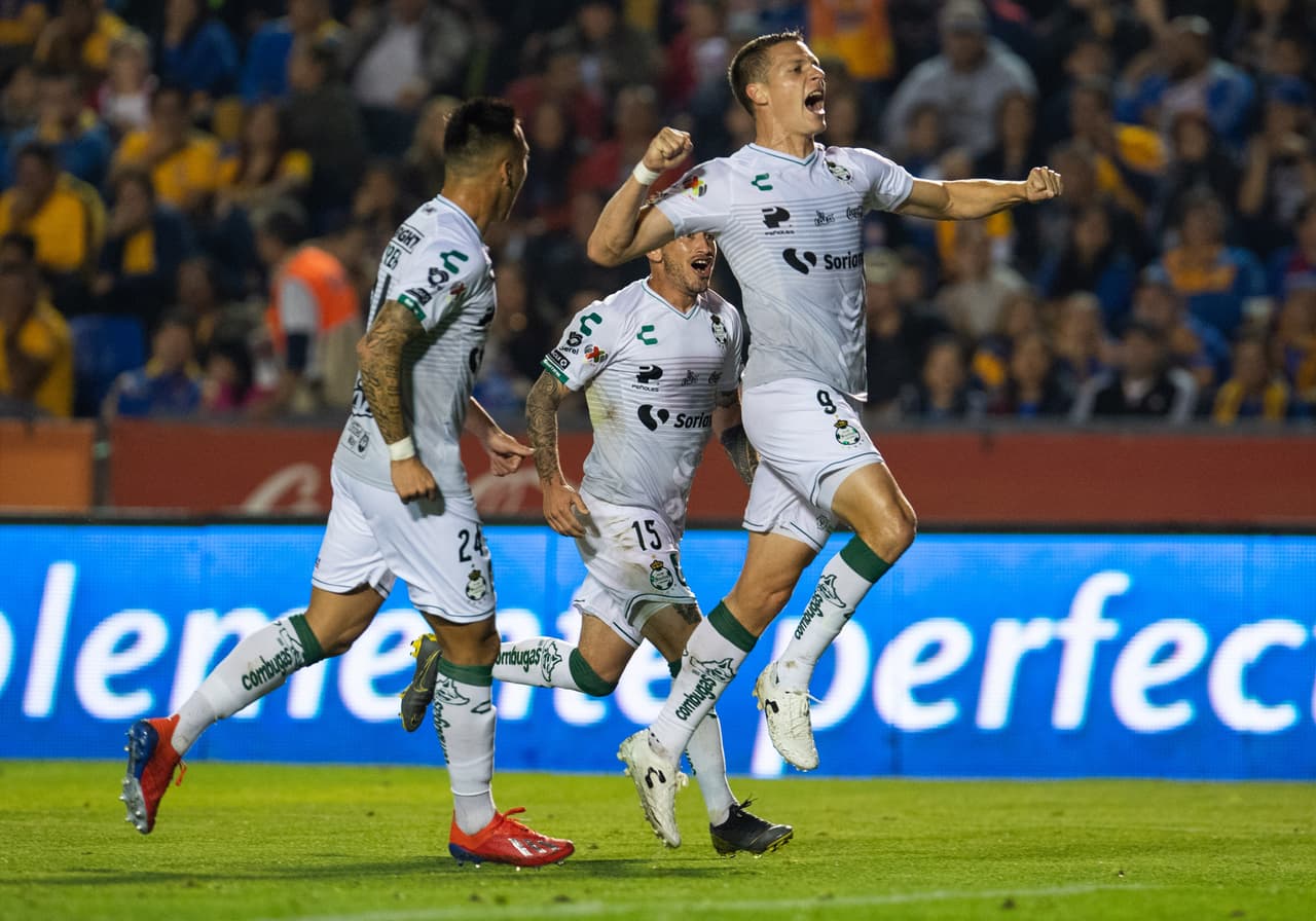 10. Santos Laguna (México) - 426.000 interacciones.