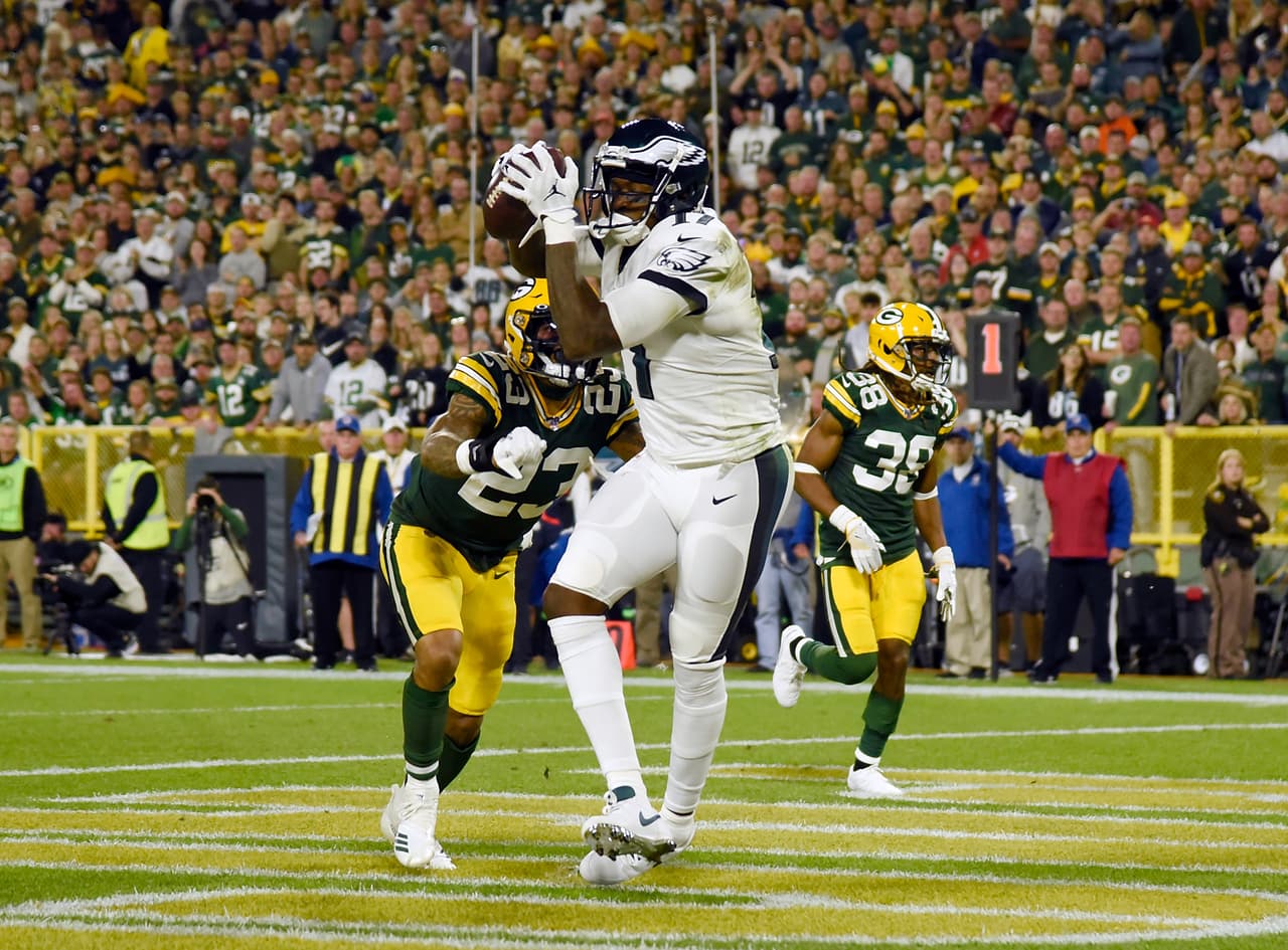 Se acabó la buena racha de los Gren Bay Packers, Philadelphia Eagles ganan 34-27 en un juego accidentado y marcado por las lesiones.