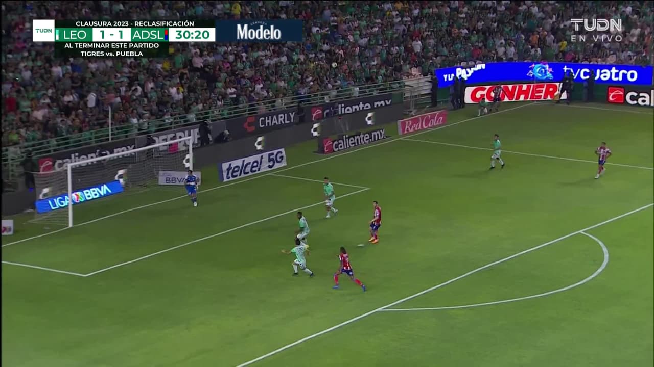 ¡TIRO ATAJADO! disparo por Alfonso Alvarado.