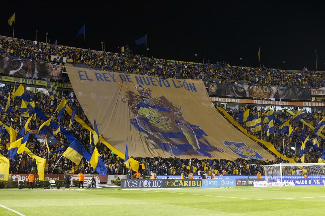 El delantero se asombró ante semejante reconocimiento.