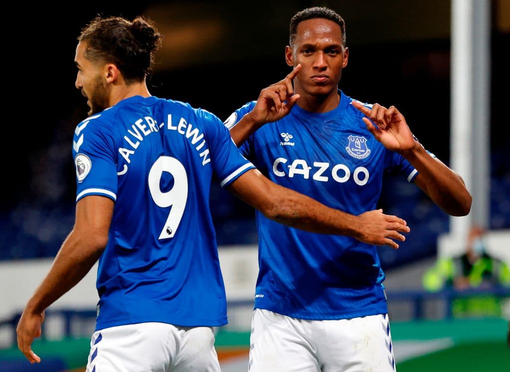 Everton hiló su tercera victoria derrotando al Arsenal | La cima de la competición inglesa se apretó con el triunfo del Manchester City sobre el Southampton.