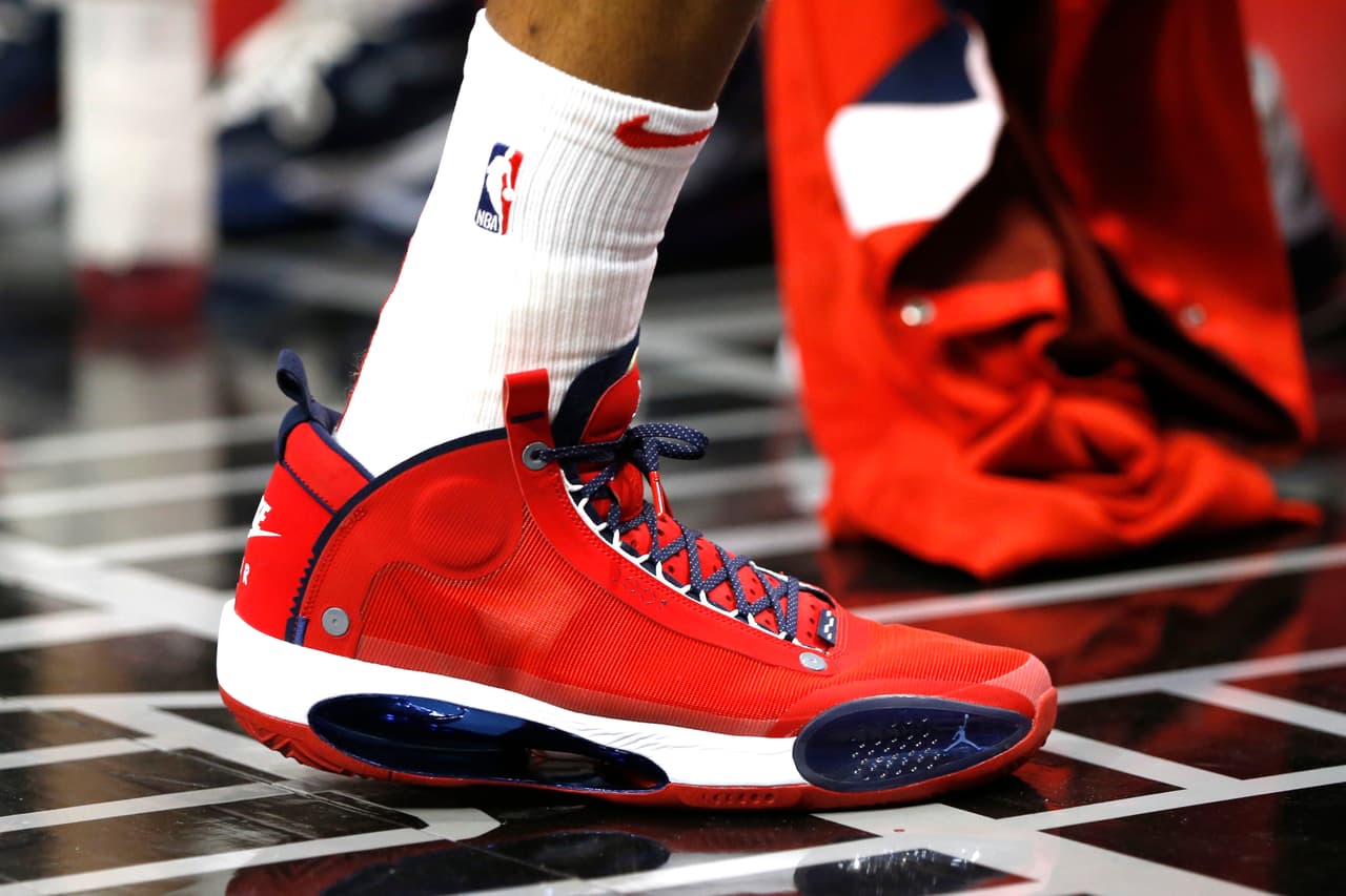 Los tenis usados por Rui Hachimura #8 de Washington Wizards.