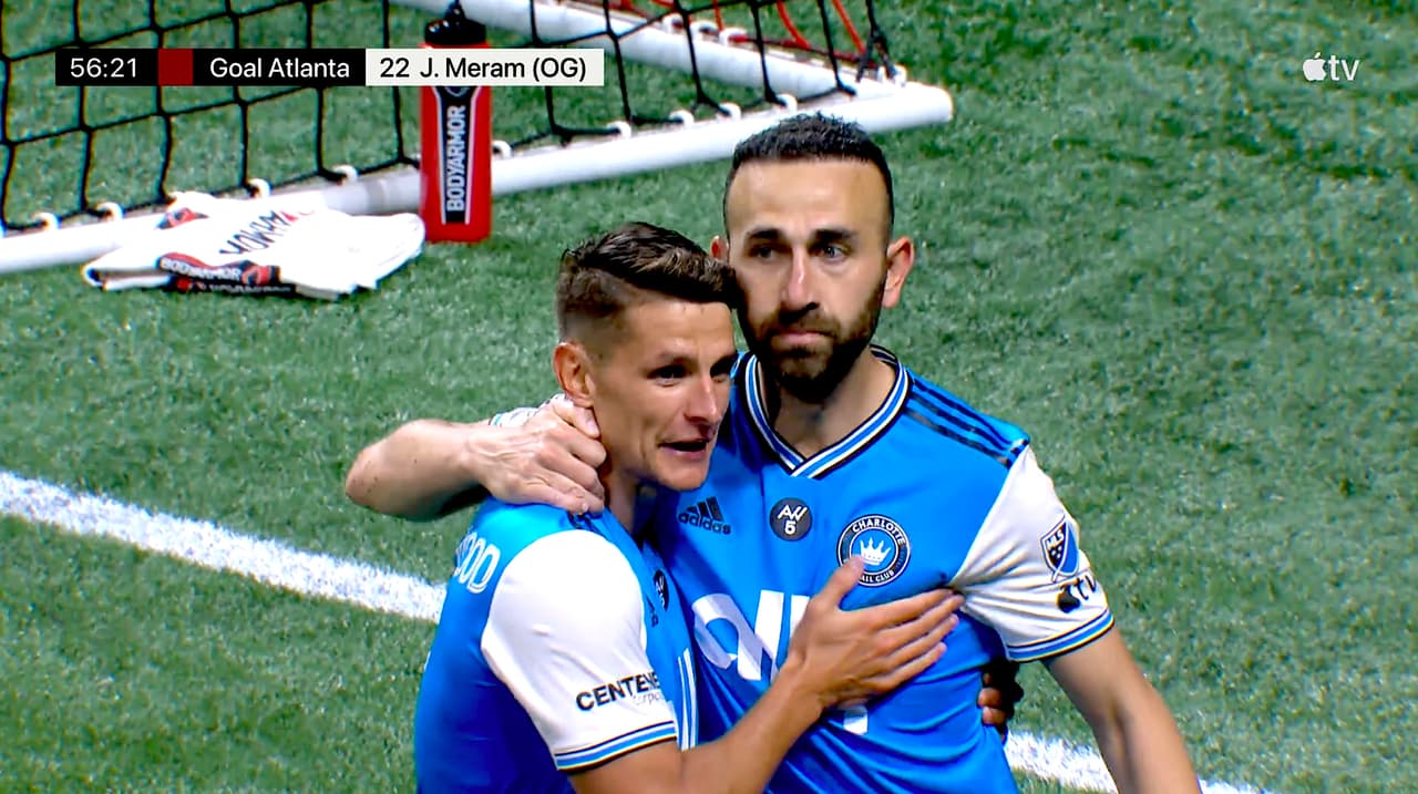 ¡Jugadón, golazo y doblete! Justin Meram marca el tercero y Charlotte ya golea