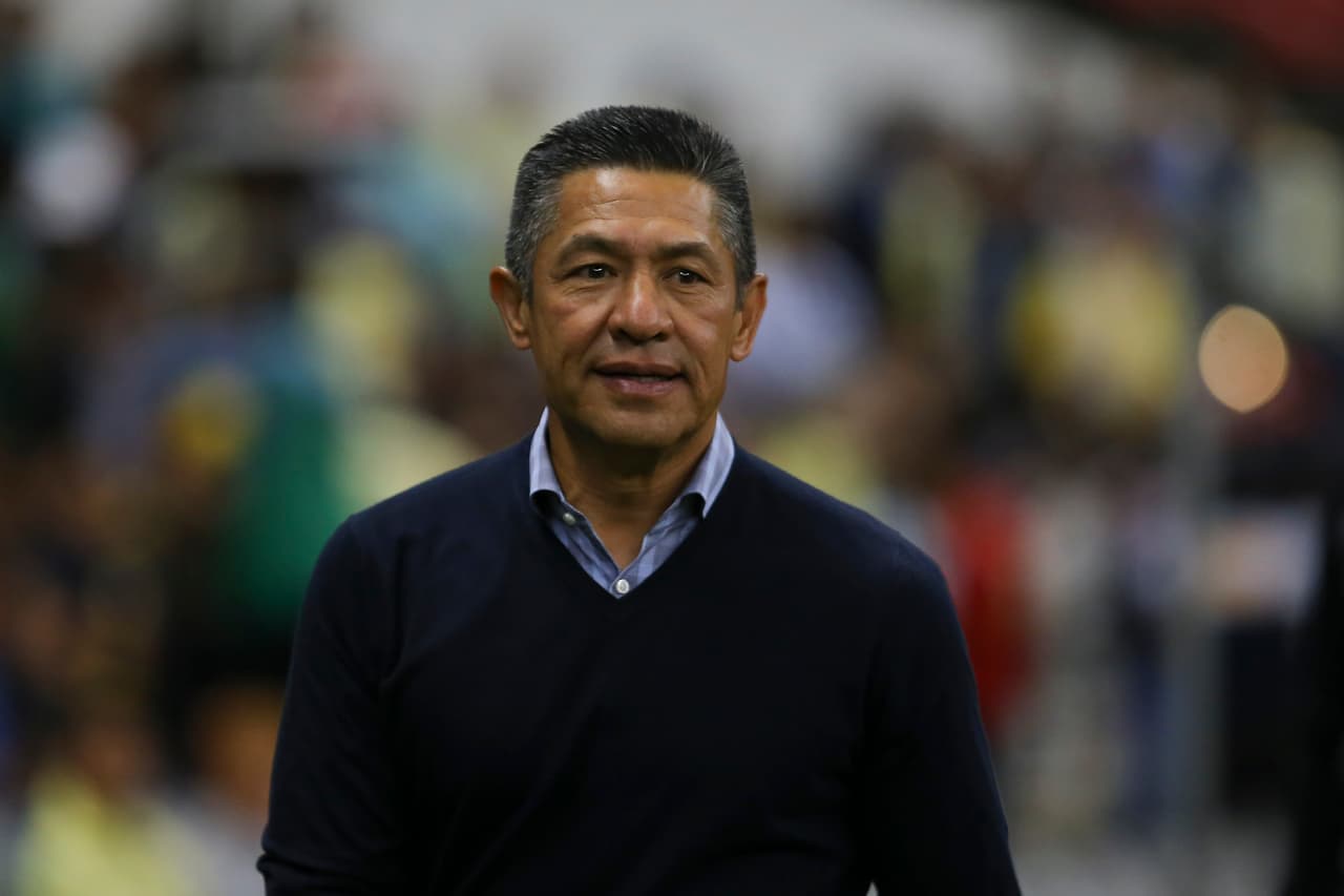 El técnico Ignacio Ambriz suma su tercera victoria consecutiva al frente de los 'Esmeraldas'.