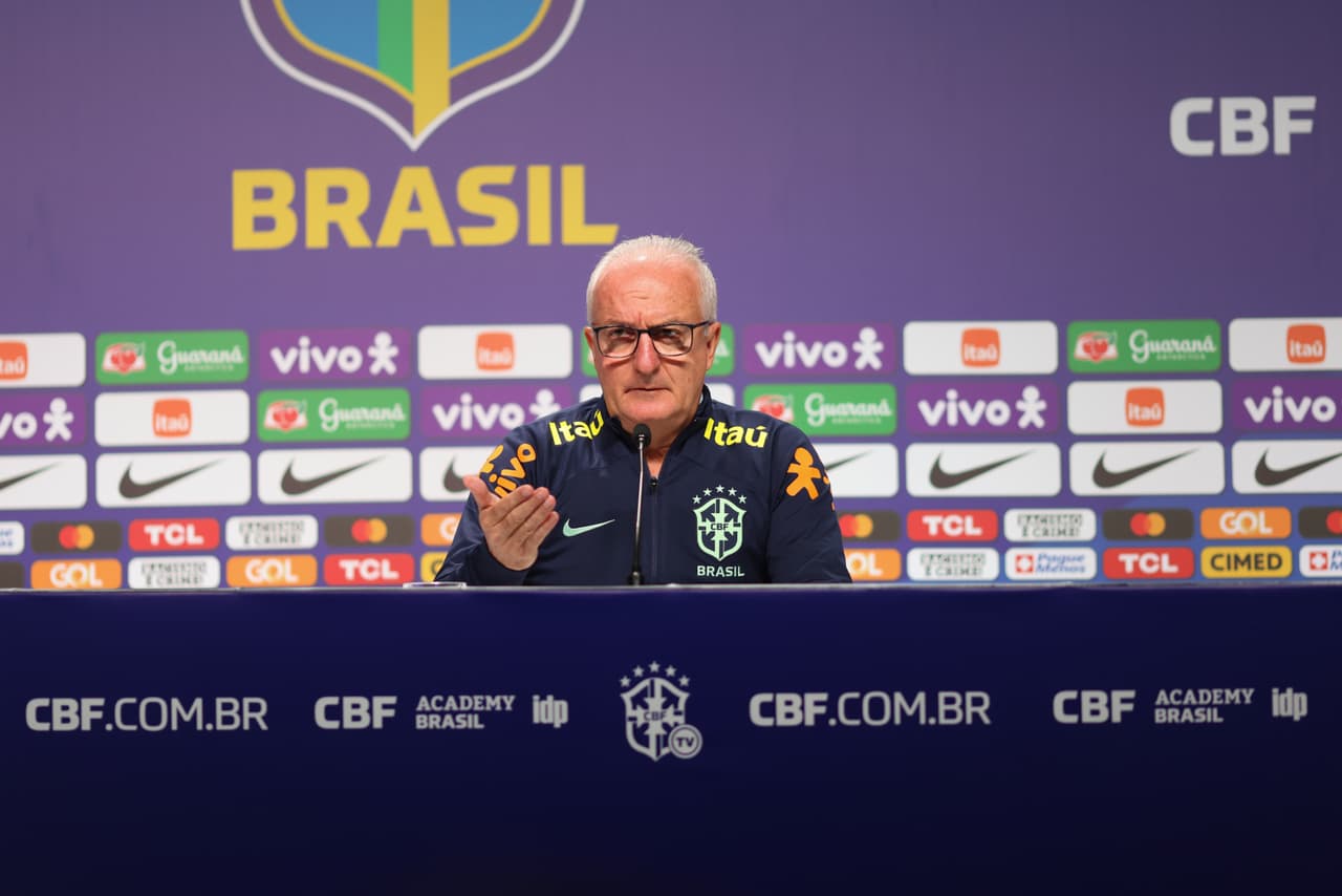 Dorival augura "partido complicado, de choque" ante México 