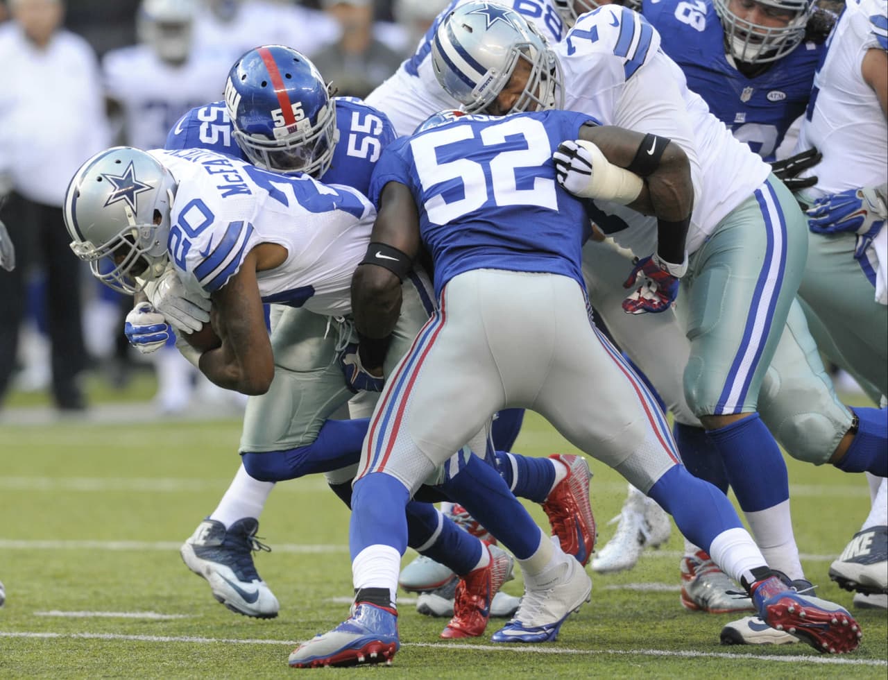Los New York Giants vencieron 27 - 20 a los Dallas Cowboys para romper una recha de 5 derrotas consecutivas con los texanos.