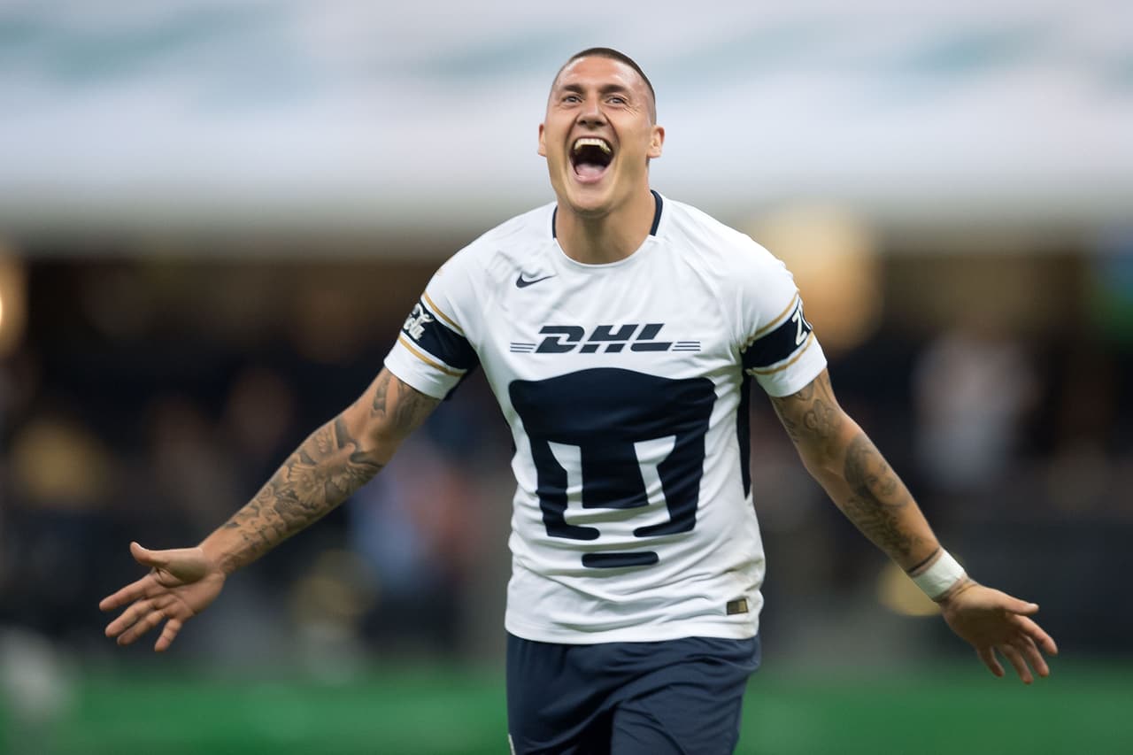 El empate de Pumas llegó al minuto 33, obra de Nicolás Castillo.