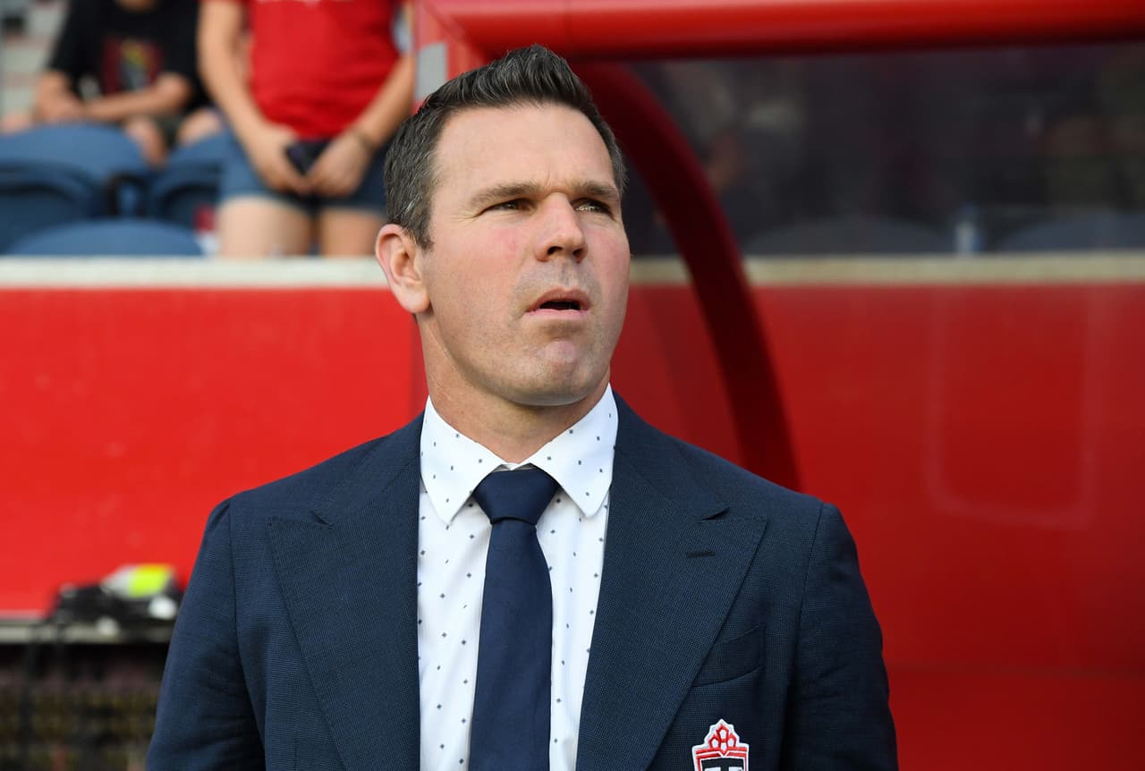 Greg Vanney fue elegido como el entrenador del Equipo de la Semana 28. En su teórico banco de suplentes estarían Sean Johnson (New York City FC), Jackson Yueill (San Jose Earthquakes), Wil Trapp (Columbus Crew SC), Yamil Asad (Atlanta United), Yordy Reyna (Vancouver Whitecaps), Diego Rubio (Sporting Kansas City) y Tosaint Ricketts (Toronto FC). (USA Today Images)