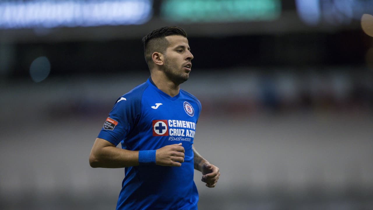 Pablo Ceppelini es sancionado internamente en Cruz Azul por romper reglamento