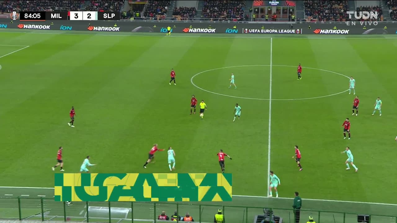 ¡GOL!  anota para Milan. Christian Pulisic