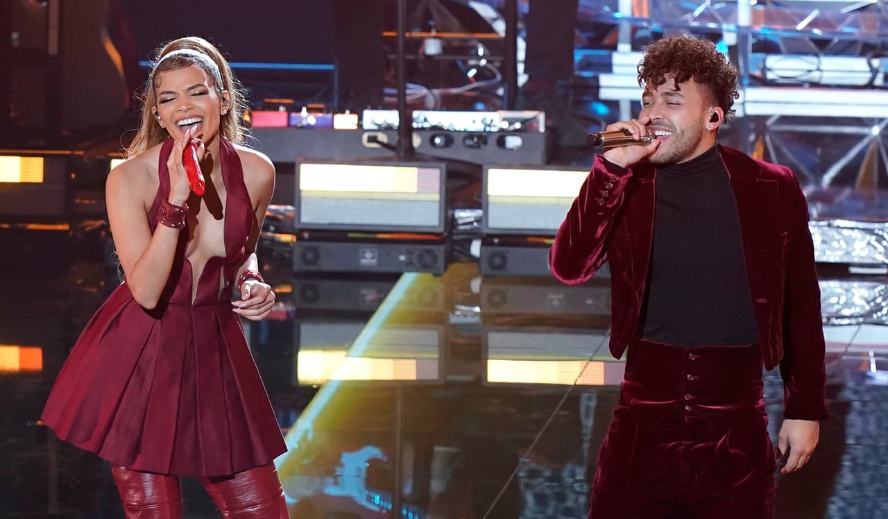 Mejor diseño de empaque | Soy puro teatro (Homenaje a la Lupe) de Mariaca Semprún.