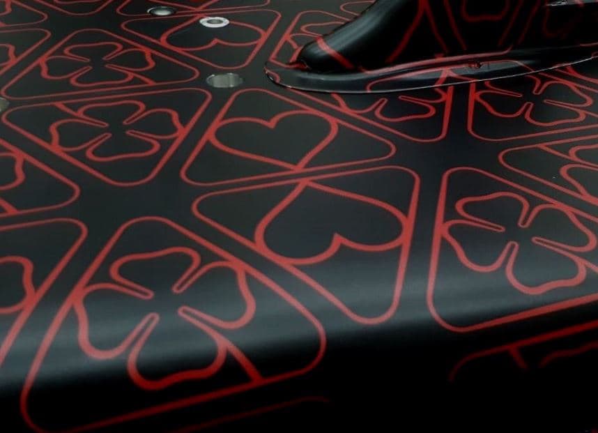 El 14 de febrero se celebra en los Estados Unidos, y algunas partes del mundo, el Día de San Valentín y Alfa Romeo Racing no quería quedarse atrás.