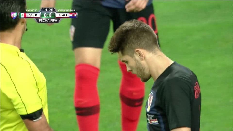 Tiro desviado de ${PLAYER}