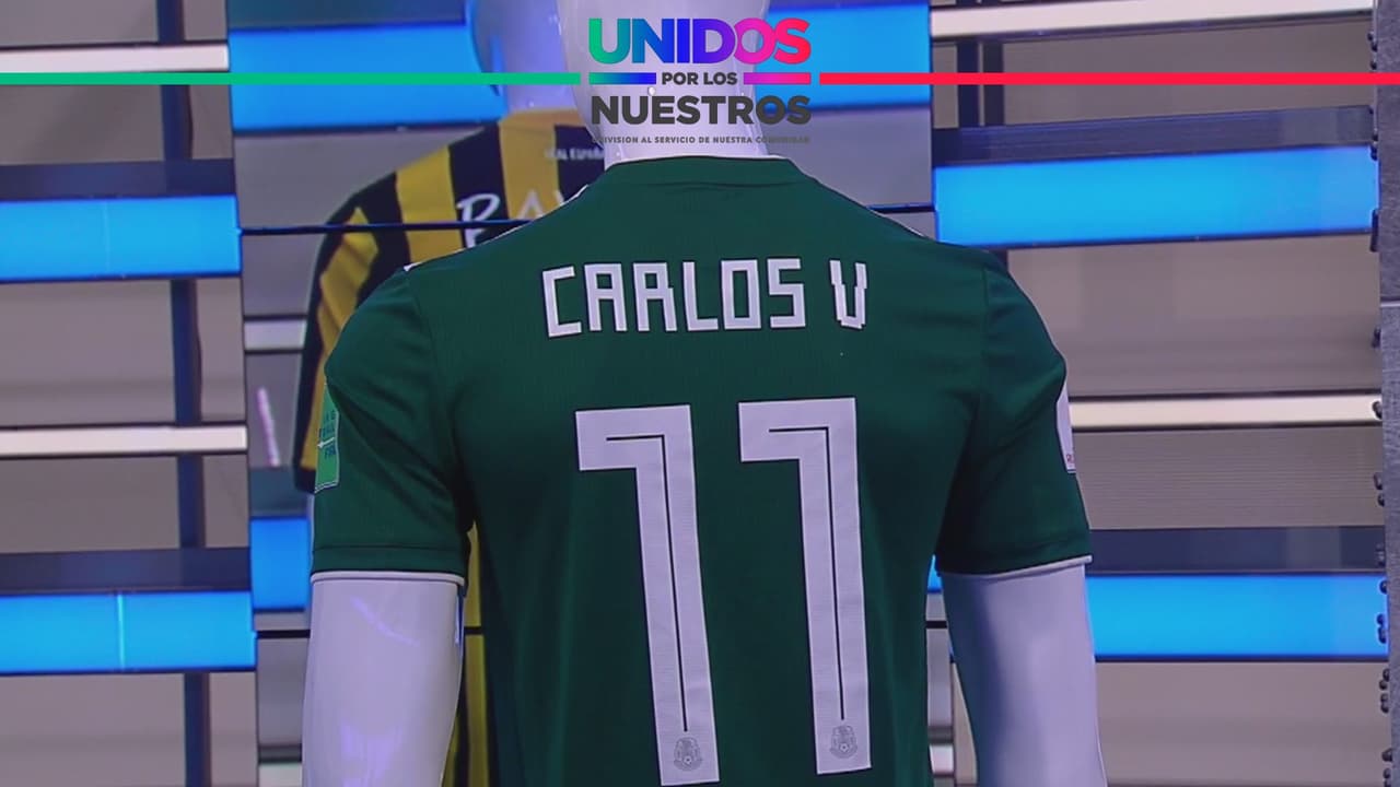 ¡Se lleva una joya! La camiseta de Carlos Vela tiene ganador en Memphis