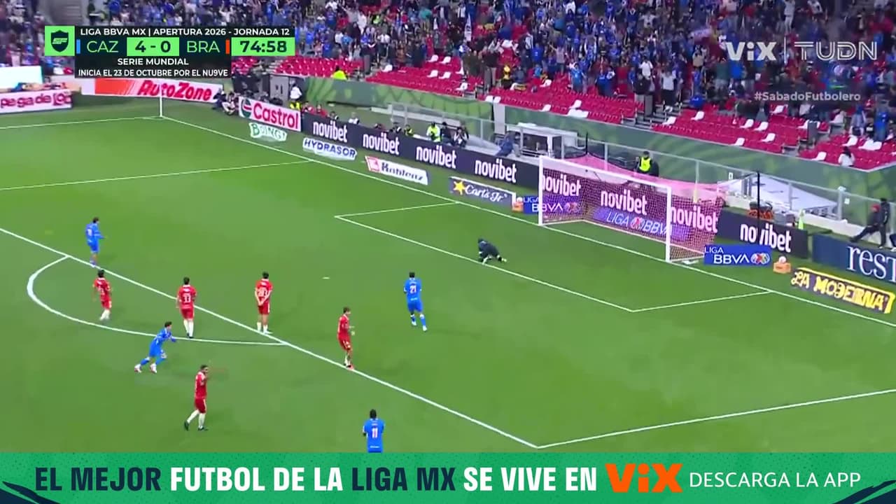 ¡Gol de Cruz Azul! Llegó la manita, Rogelio González pone el 5-0 con un bombazo cruzado